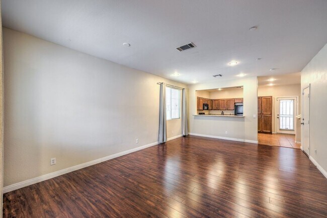 Building Photo - 7735 Hampton Cove Ln