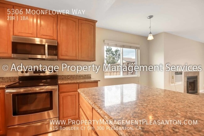 Building Photo - 5306 Moonflower Way