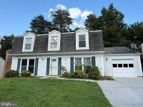 Building Photo - 12009 Amblewood Dr
