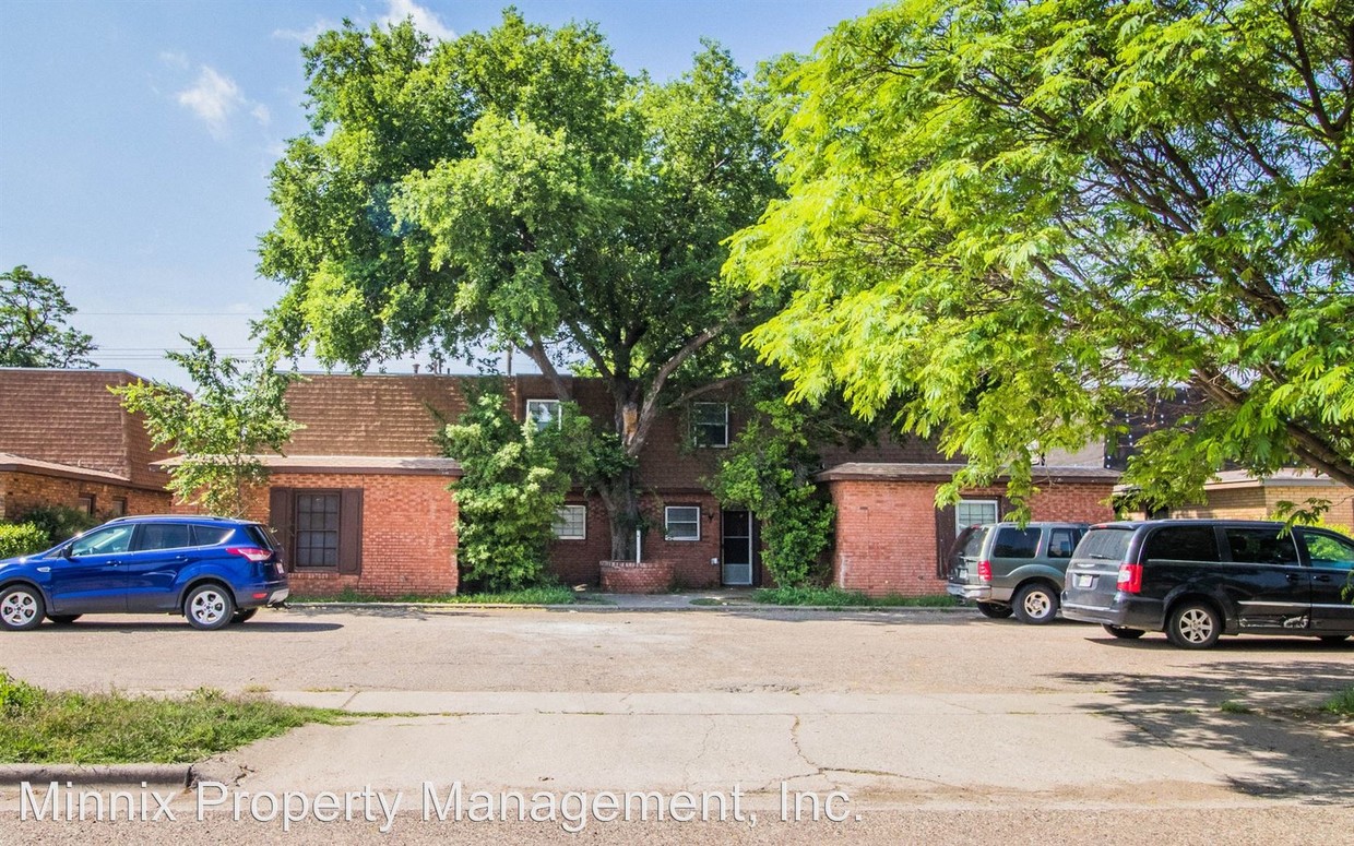 Foto principal - 2105 49th St