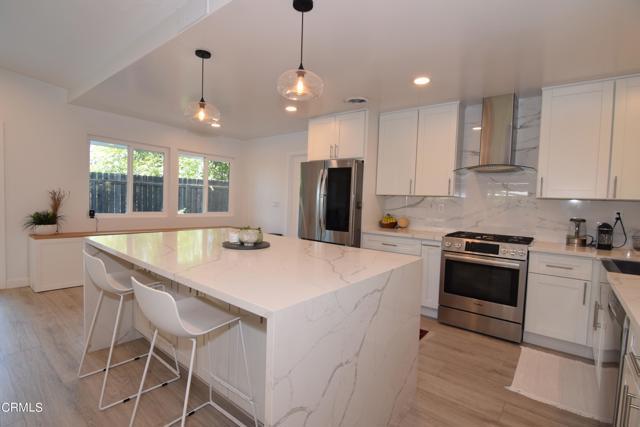 Foto del edificio - 22934 Gershwin Dr