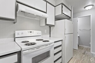 Building Photo - 14354 E Burnside St