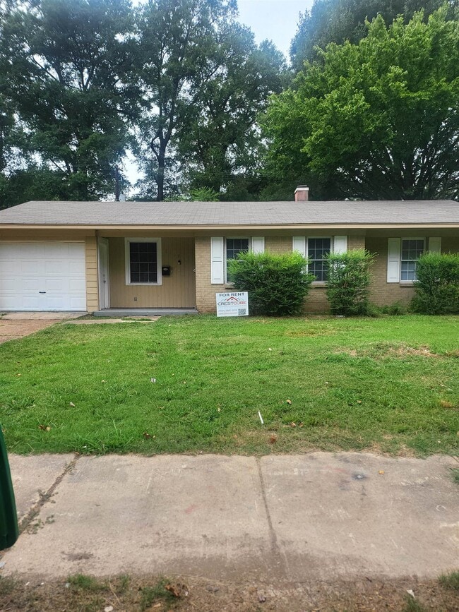 Building Photo - 1769 Capri Rd