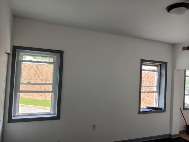 Building Photo - 4602 Harford Rd