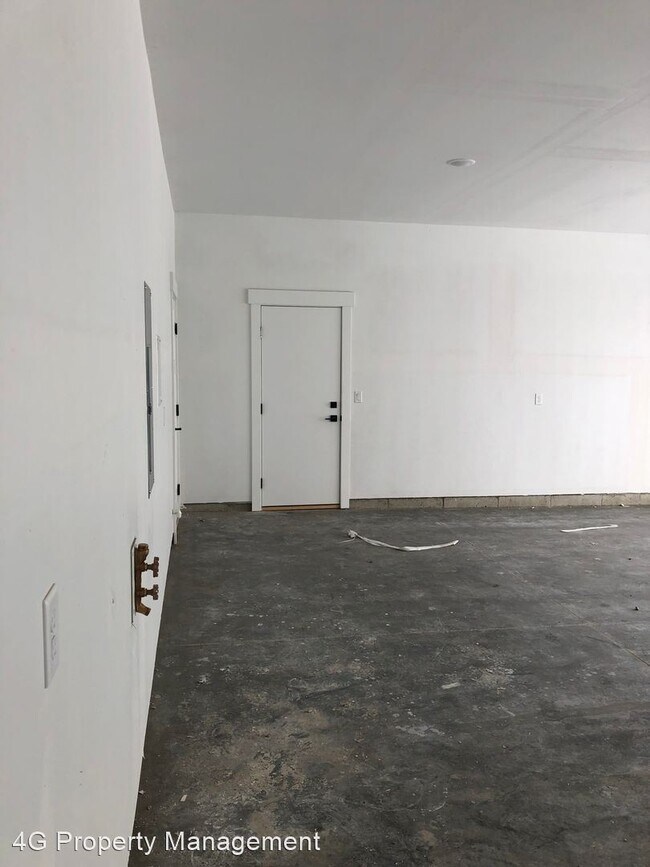 Building Photo - 3 br, 2.5 bath House - 1702 Wyatt Earp CT.