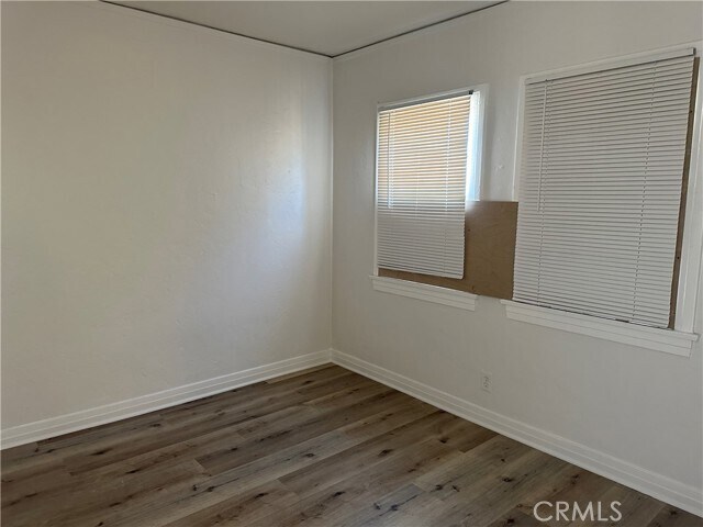 Foto del edificio - 529 W 22nd St