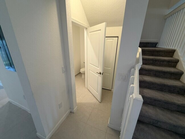 Foto del edificio - 21001 NE 8th Ave