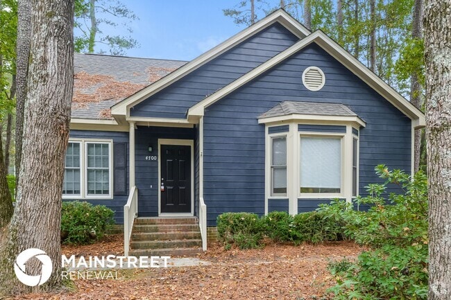 Building Photo - 4700 Thurmount Pl