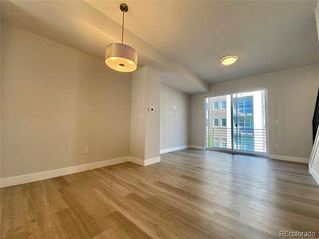 Foto del edificio - 1027 Chase St