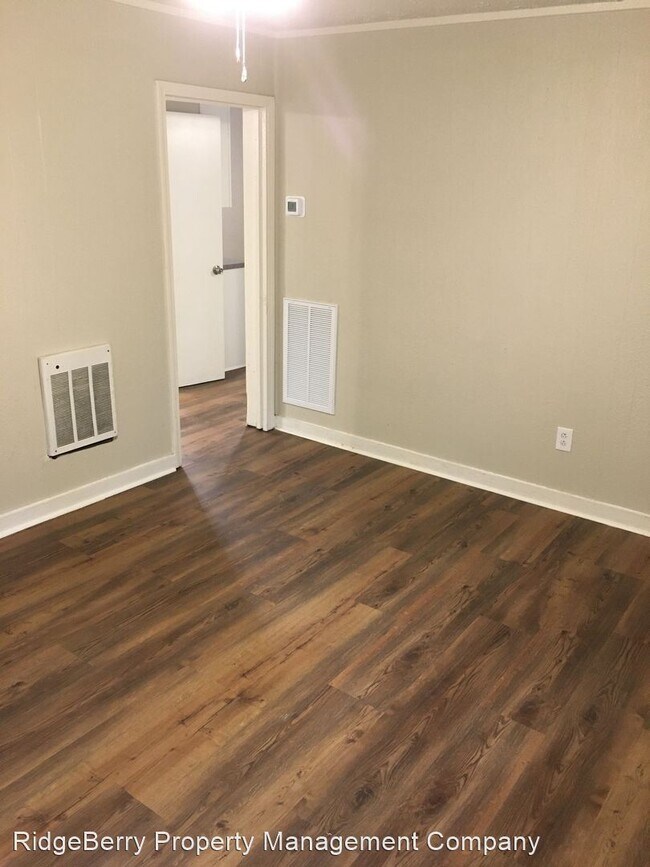 Building Photo - 2 br, 1 bath House - 119 Rudy St