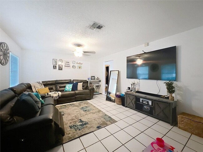 Building Photo - 272 Florida Pkwy