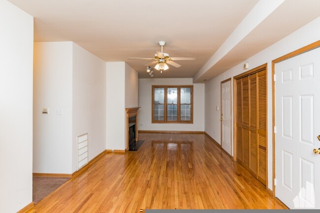 Foto del edificio - 1465 W Cortez St