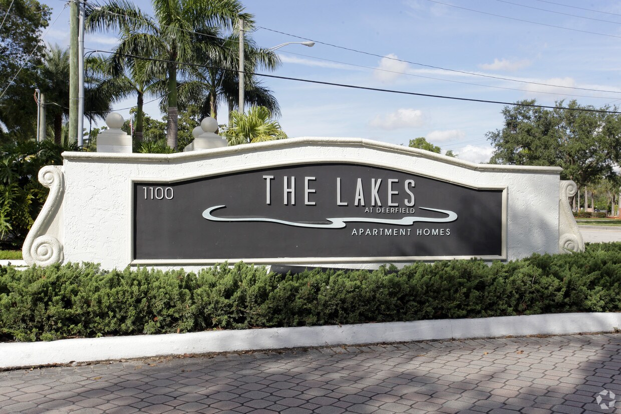 The Lakes at Deerfield Rentals in Deerfield Beach at 1100 S Military