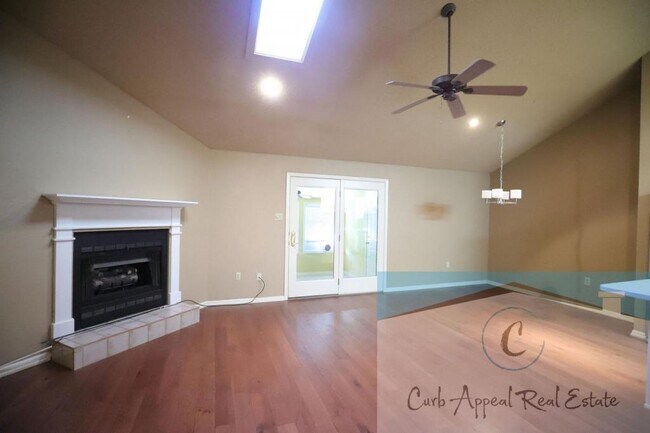 Foto del edificio - 2725-C Greenbriar Drive