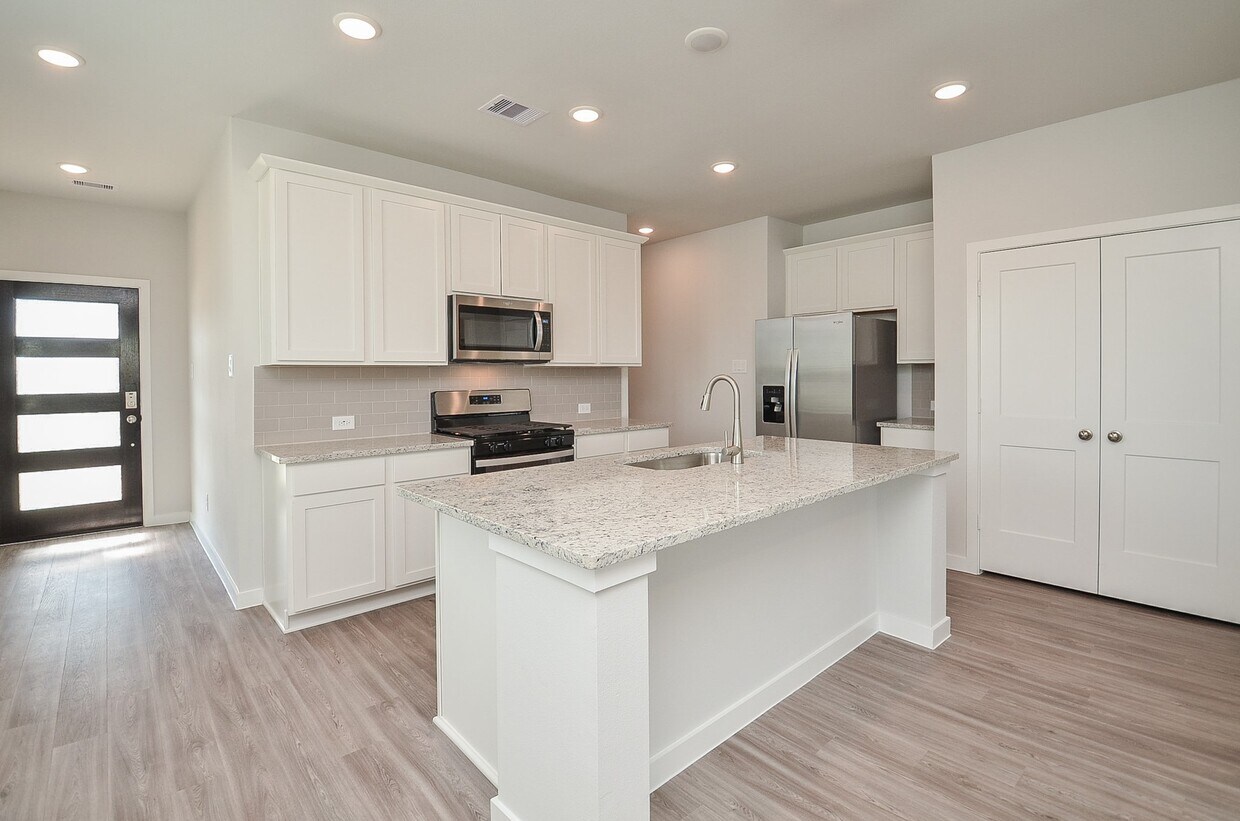 Foto principal - 21102 Armstrong County Dr