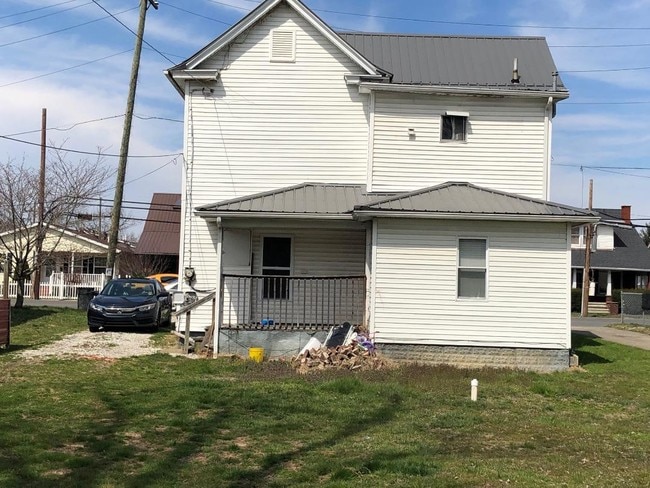 Building Photo - 2511 Adams Ave