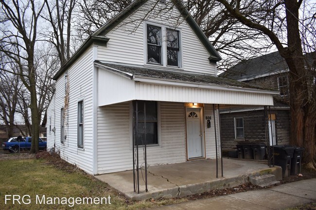 Building Photo - 808 N 19th St