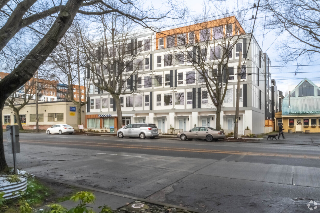 1140 NW Market Street Seattle, WA 98107 - Carrick Apartments