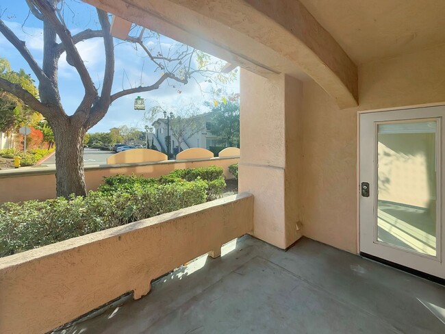 Foto del edificio - Beautiful 2B/2BA Condo in Rancho Bernardo ...