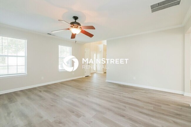 Foto del edificio - 3 Bedroom Pet-Friendly Home in Lithonia, G...