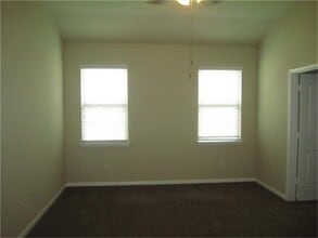 Building Photo - 9451 Elliot's Ct