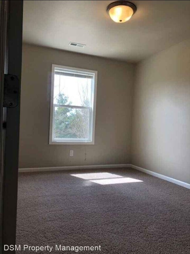 Third Bedroom - 6961 Daniel Defoe Dr