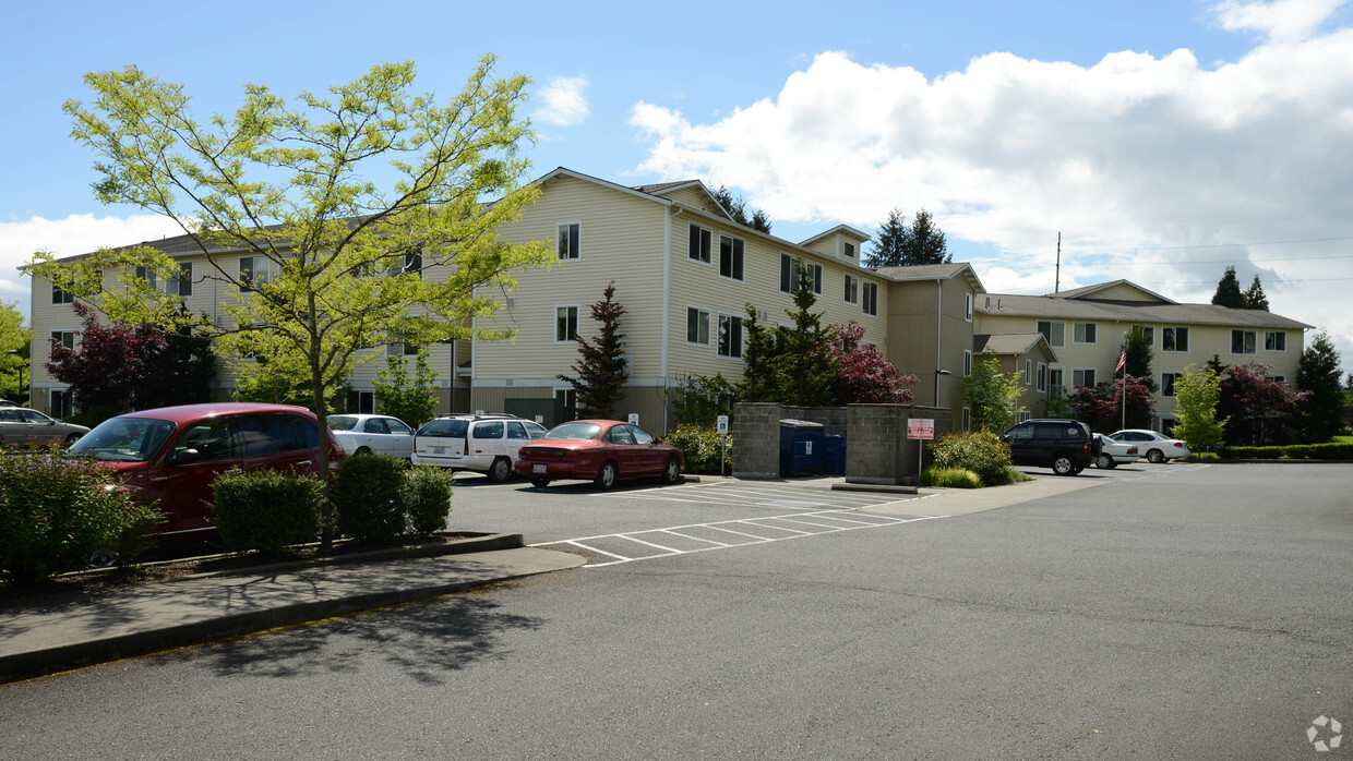 Primary Photo - Walnut Grove Apartments