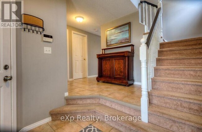 Photo du bâtiment - 543 Chesapeake Crescent