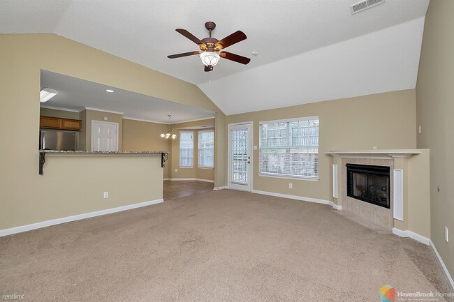 Building Photo - 3 br, 2 bath House - 7079 Ireland Dr