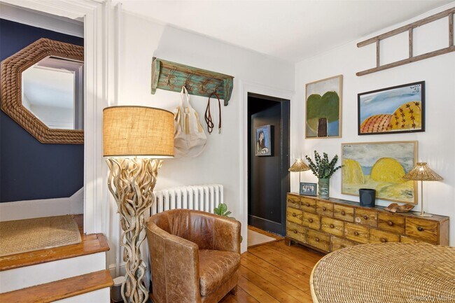 Foto del edificio - 1394 Ridge Rd