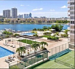 Building Photo - 18041 Biscayne Blvd