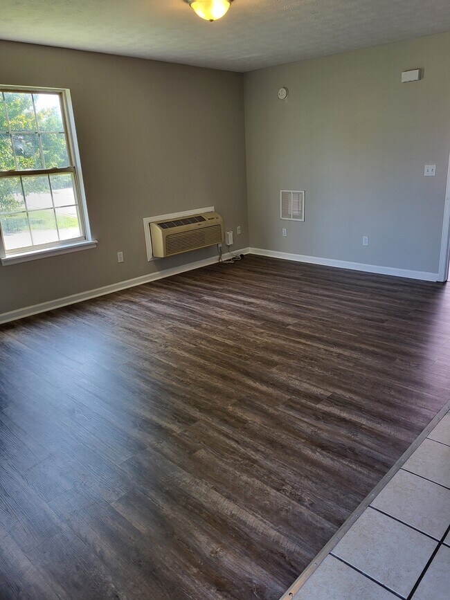 Foto del edificio - 176 Spring Cir Dr