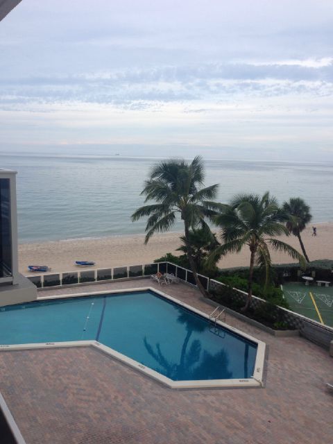 On the beach - 3700 Galt Ocean Dr Apartment