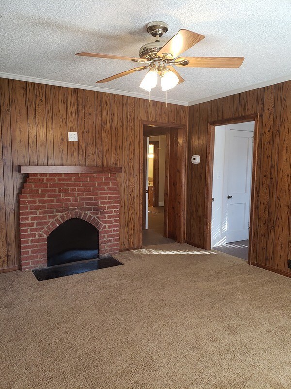 Building Photo - 13210 Rocky River Church Rd