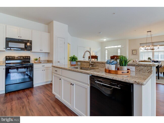 Building Photo - 209 Rose View Dr
