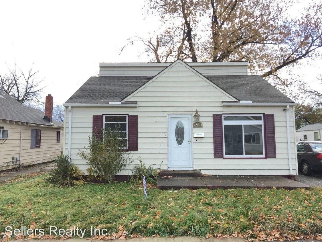 12615 McGowan Ave, Cleveland, OH 44135 House Rental in Cleveland, OH