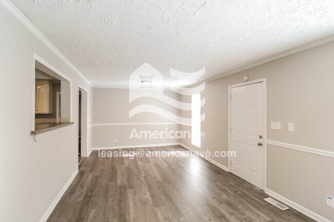 Foto del edificio - 4316 Summerhill Dr