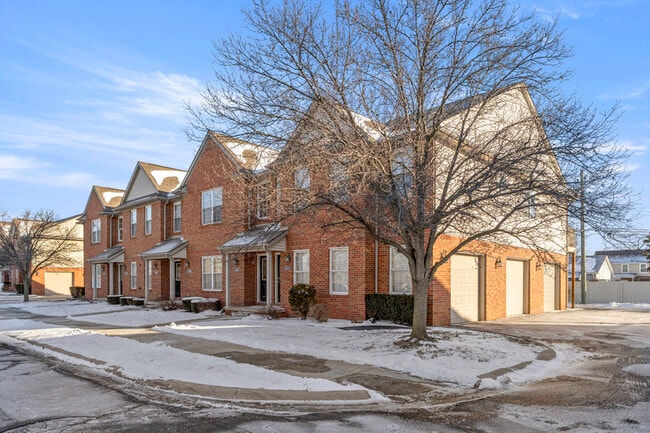 Foto del edificio - 13165 Turnberry