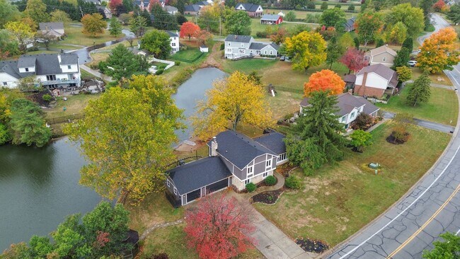 Foto del edificio - AVAILABLE NOW! Waterfront Living in Carmel!