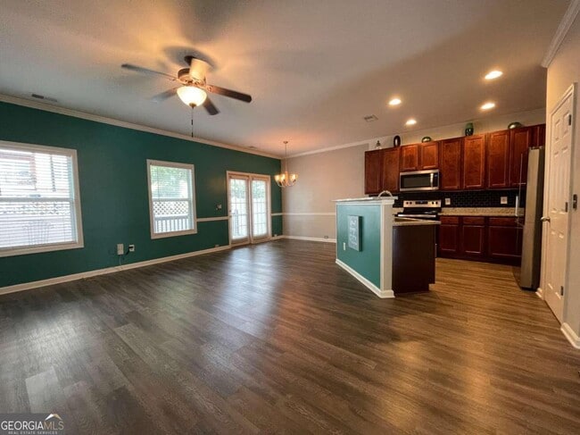 Building Photo - 1835 Willow Branch Ln