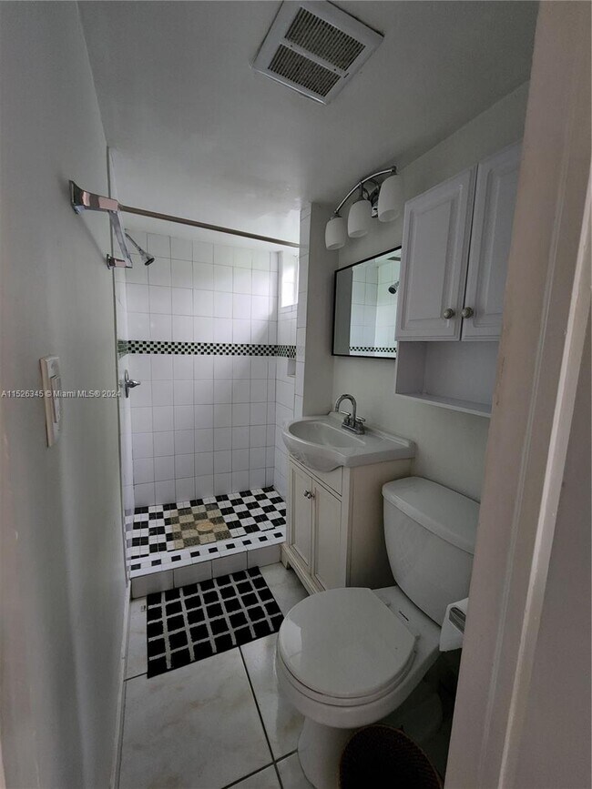 Foto del edificio - 6610 SW 42nd St