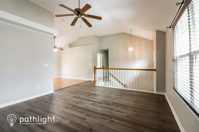 Foto del edificio - 12431 S Parker Terrace, Olathe, KS, 66061