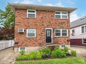 Building Photo - 45 Firwood Rd