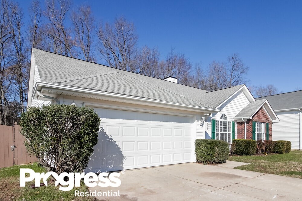 3220 Meadow Stone Ct, Charlotte, NC 28273 House for Rent in Charlotte, NC