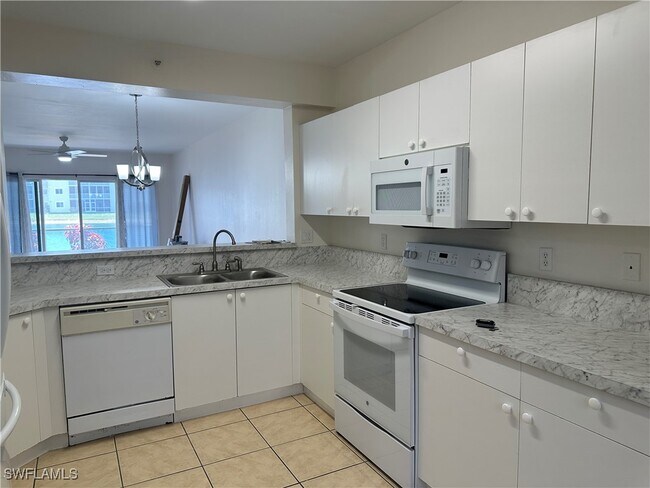 Foto del edificio - 7818 Great Heron Way