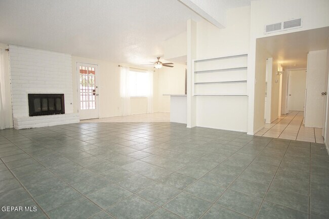 Foto del edificio - 5009 Sycene Ct