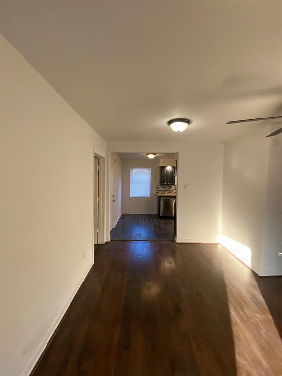 Foto del edificio - 705 S Nugent St