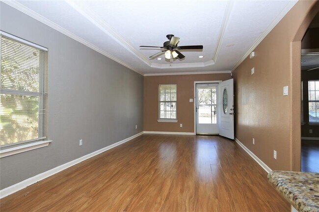 Foto del edificio - 7828 Scott St