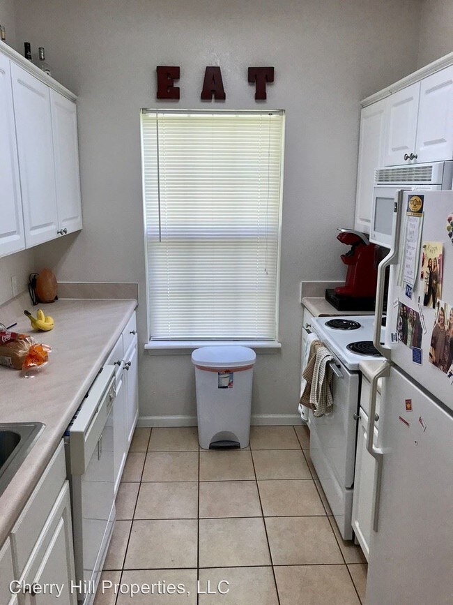 Foto del edificio - 3 br, 2 bath Apartment - 1721 Ohio