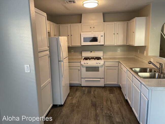 Building Photo - 5 br, 3 bath House - 6564 Escatawpa Bay Ct.